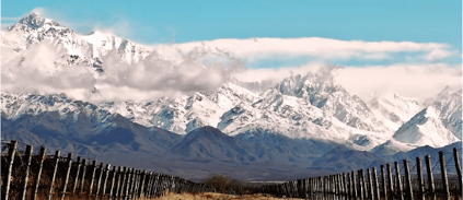 ロス・チャカヤスのアンデス山脈（Agentinia