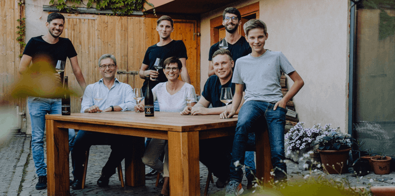 ファミリー・セッキンガーとオリバー・メッツガー