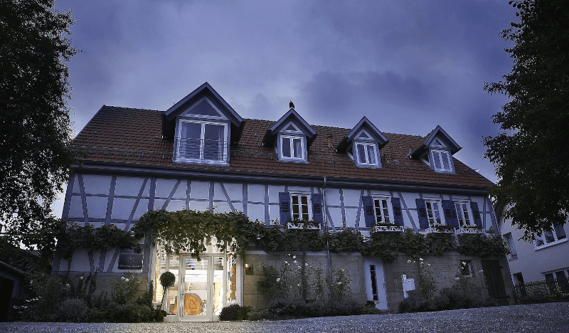 エルワンガーマナーハウス