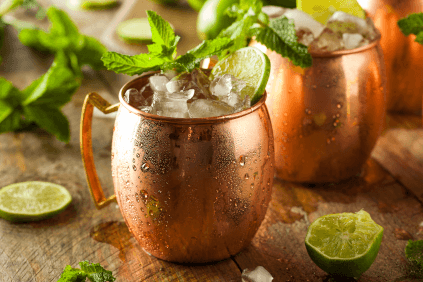 ...あるいは、カクテルに。 ...あるいは、カクテルに。