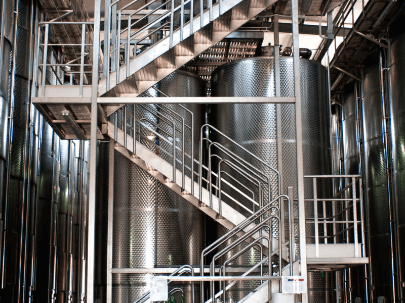 アプーリア州のワイナリー「カンティーネ・エルメス」にて