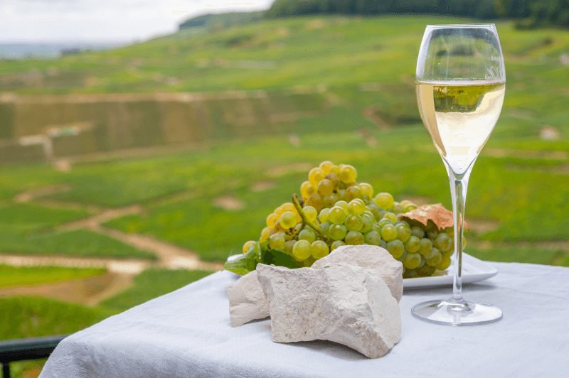 チョークとともにあるブラン・ド・ブラン チョークとともにあるブラン・ド・ブラン