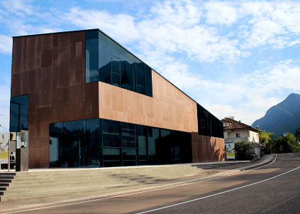 ワイナリー Kaltern ワイナリー Kaltern