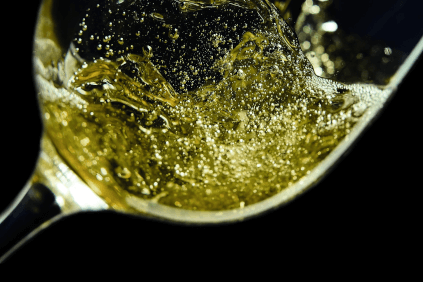 グラスに注がれたプロセッコの輝き