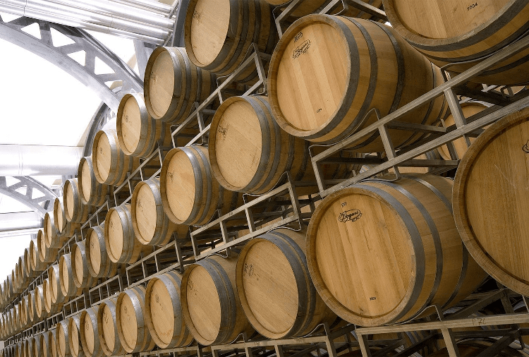 ステムマリのワインセラーにて