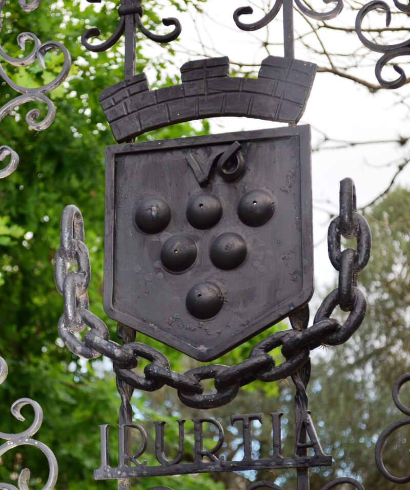 Wappen Bodegas Irurtia