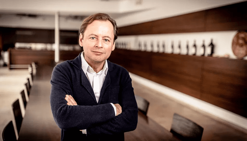 ワイナリー「シュタット・クレムス」のフリッツ・ミースバウアー氏